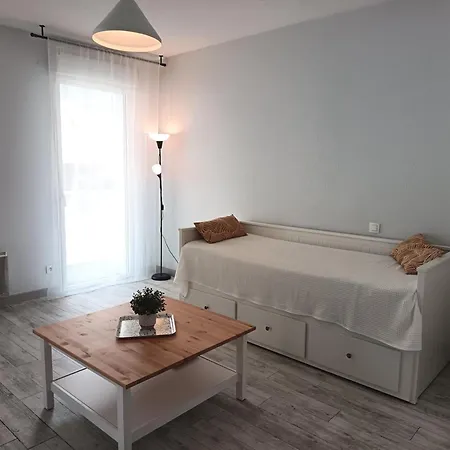 Au Calme Centre La Rochelle, 2 Pers - Fr-1-551-85 La Rochelle (Charente-Maritime)
